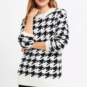 NWT Lou & Grey Houndstooth Sweater